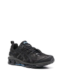 Baskets basses noires Asics