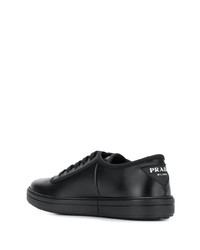 Baskets basses noires Prada