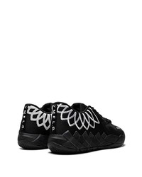 Baskets basses noires Puma