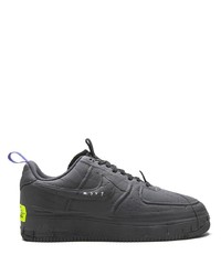 Baskets basses noires Nike