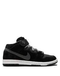 Baskets basses noires Nike