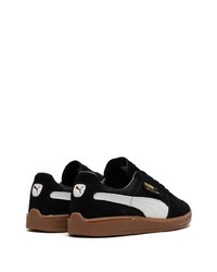 Baskets basses noires Puma