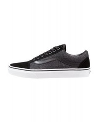 Baskets basses noires Vans