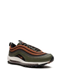 Baskets basses olive Nike