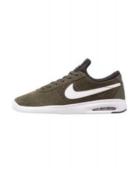 Baskets basses olive Nike