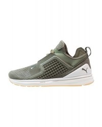 Baskets basses olive Puma