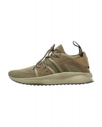 Baskets basses olive Puma