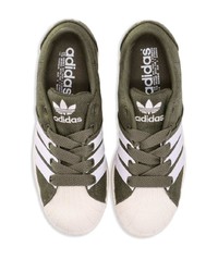 Baskets basses olive adidas