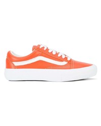 Baskets basses orange Vans