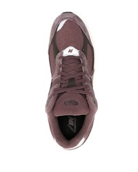 Baskets basses pourpre foncé New Balance