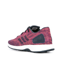 Baskets basses pourpres adidas