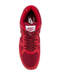 Baskets basses rouges Nike