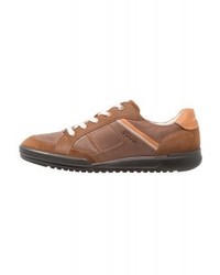 Baskets basses tabac Ecco