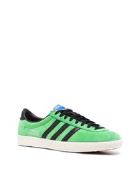 Baskets basses vert menthe adidas