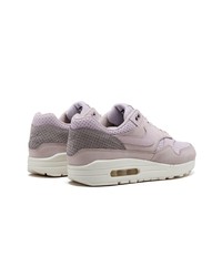 Baskets basses violet clair Nike