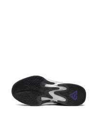 Baskets basses violettes Nike