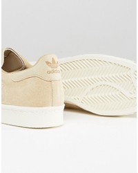 Baskets beiges adidas