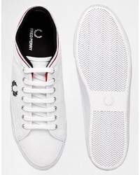 Baskets blanches Fred Perry