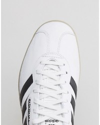 Baskets blanches adidas