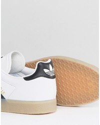 Baskets blanches adidas