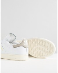 Baskets blanches adidas