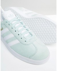 Baskets bleu clair adidas