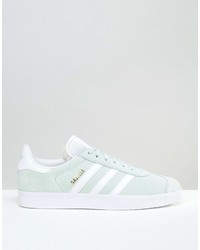 Baskets bleu clair adidas