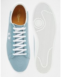 Baskets bleu clair Fred Perry