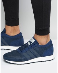 Baskets bleu marine adidas