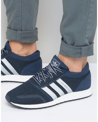 Baskets bleu marine adidas