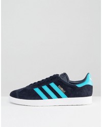 Baskets bleu marine adidas