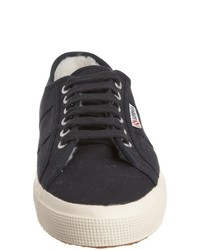 Baskets bleu marine Superga