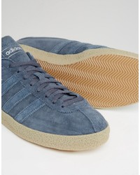 Baskets bleues adidas