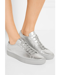 Baskets en cuir argentées Common Projects