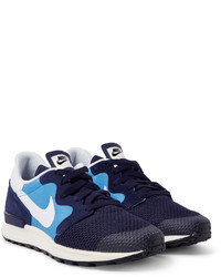 Baskets en cuir bleu marine Nike