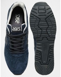 Baskets en cuir bleu marine Asics