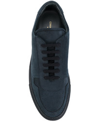 Baskets en cuir bleu marine Common Projects