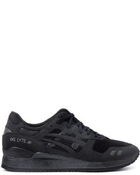 Baskets en cuir noires Asics