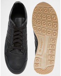 Baskets en cuir noires adidas