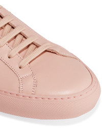 Baskets en cuir roses Common Projects