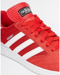 Baskets en cuir rouges adidas