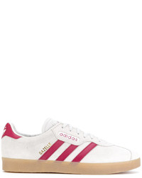 Baskets en daim blanches adidas