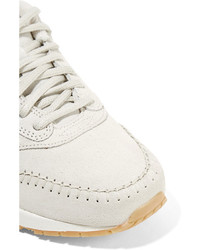 Baskets en daim blanches Nike