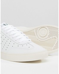 Baskets en daim blanches Fred Perry