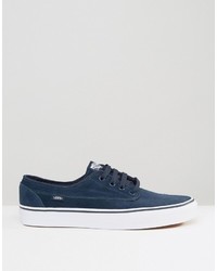 Baskets en daim bleu marine Vans