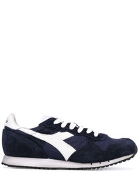 Baskets en daim bleu marine Diadora