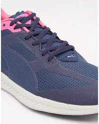 Baskets en daim bleu marine Puma