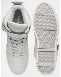 Baskets en daim grises Supra