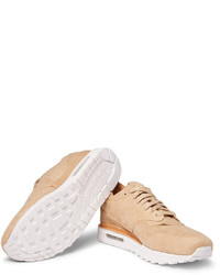 Baskets en daim marron clair Nike