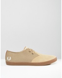 Baskets en daim marron clair Fred Perry